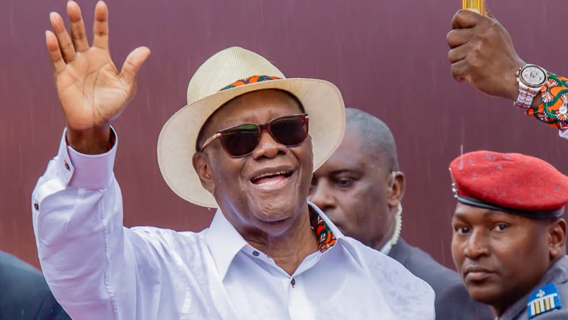 Côte d’Ivoire : Ouattara dit oui au RHDP et fait patienter le pays 