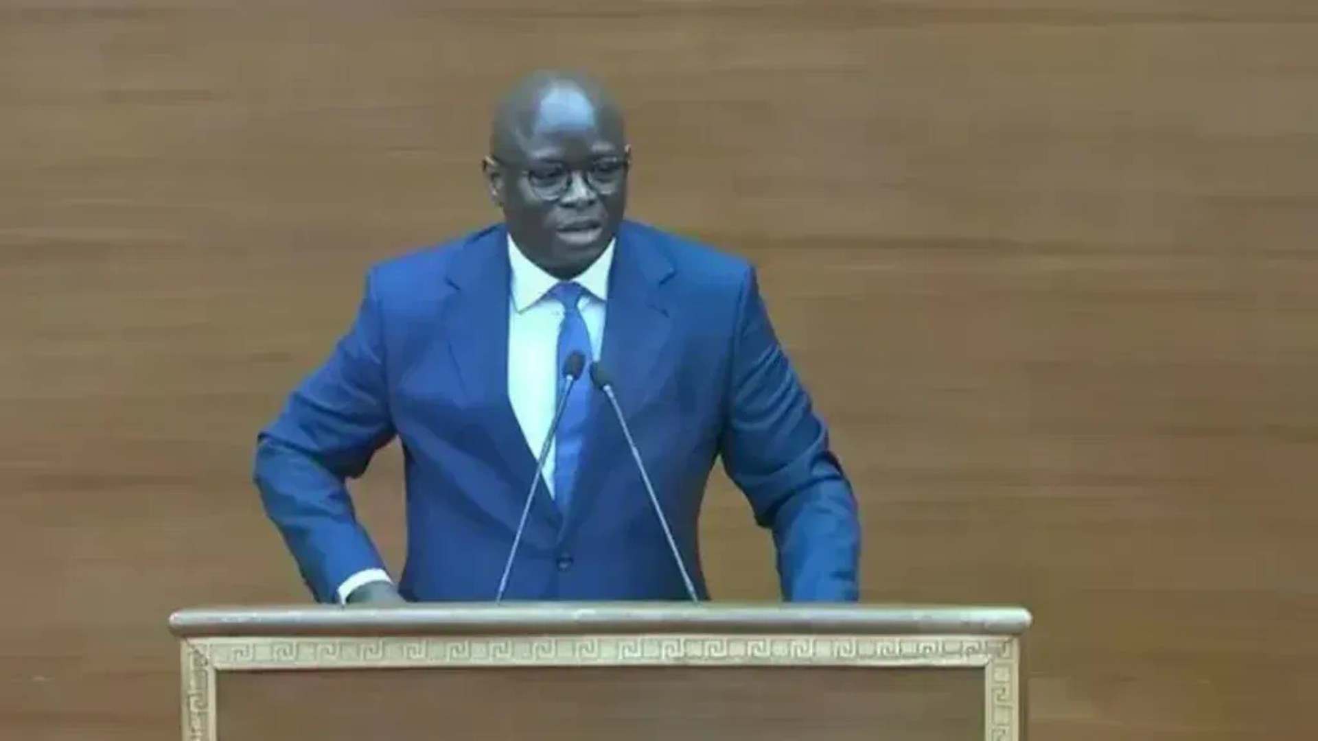 Sénégal : le budget 2027, pari de rigueur entre FMI, créanciers et Assemblée