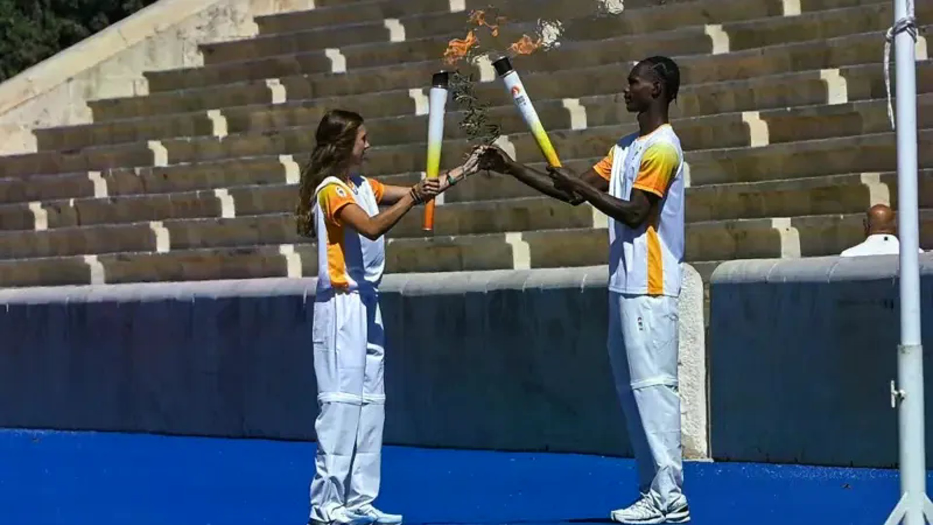 JOJ 2026 : la flamme olympique s'est posée à Dakar
